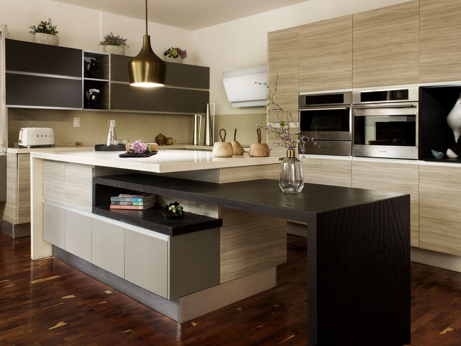 Modern two-tone cabinets refinished